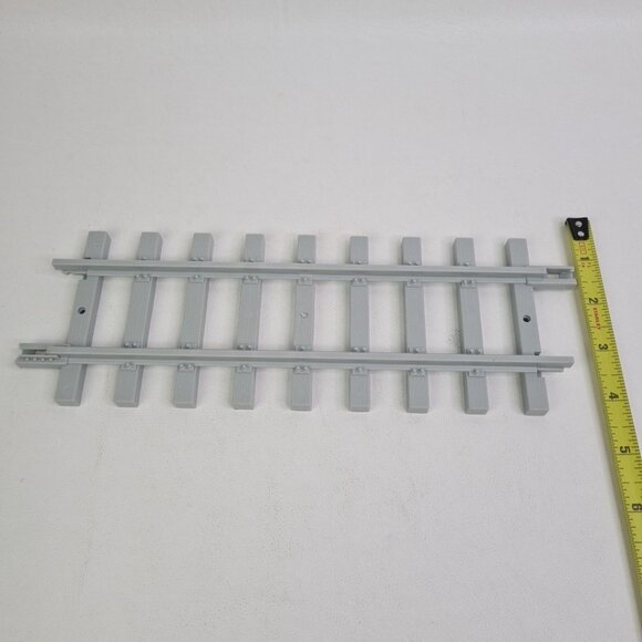 PRECIOUS MOMENTS Sugar Town Holiday Express Replacement STRAIGHT TRACK Set Of 6 - Picture 6 of 7